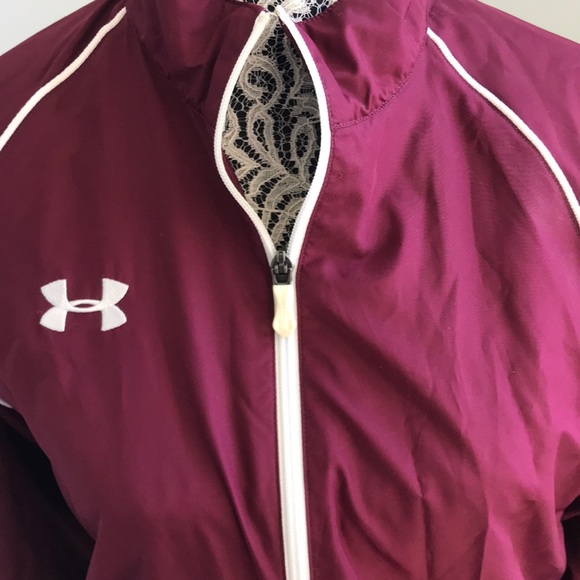 Under Armour wind breaker - Picture 2 of 5